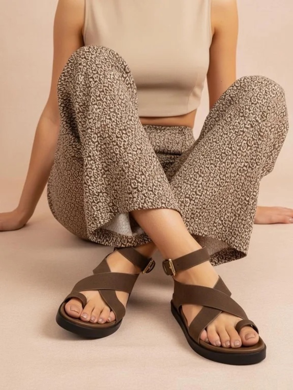 (New) Cushionaire Entry Footbed Sandals